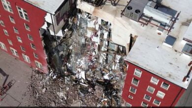 Apartment building collapse in Davenport Iowa